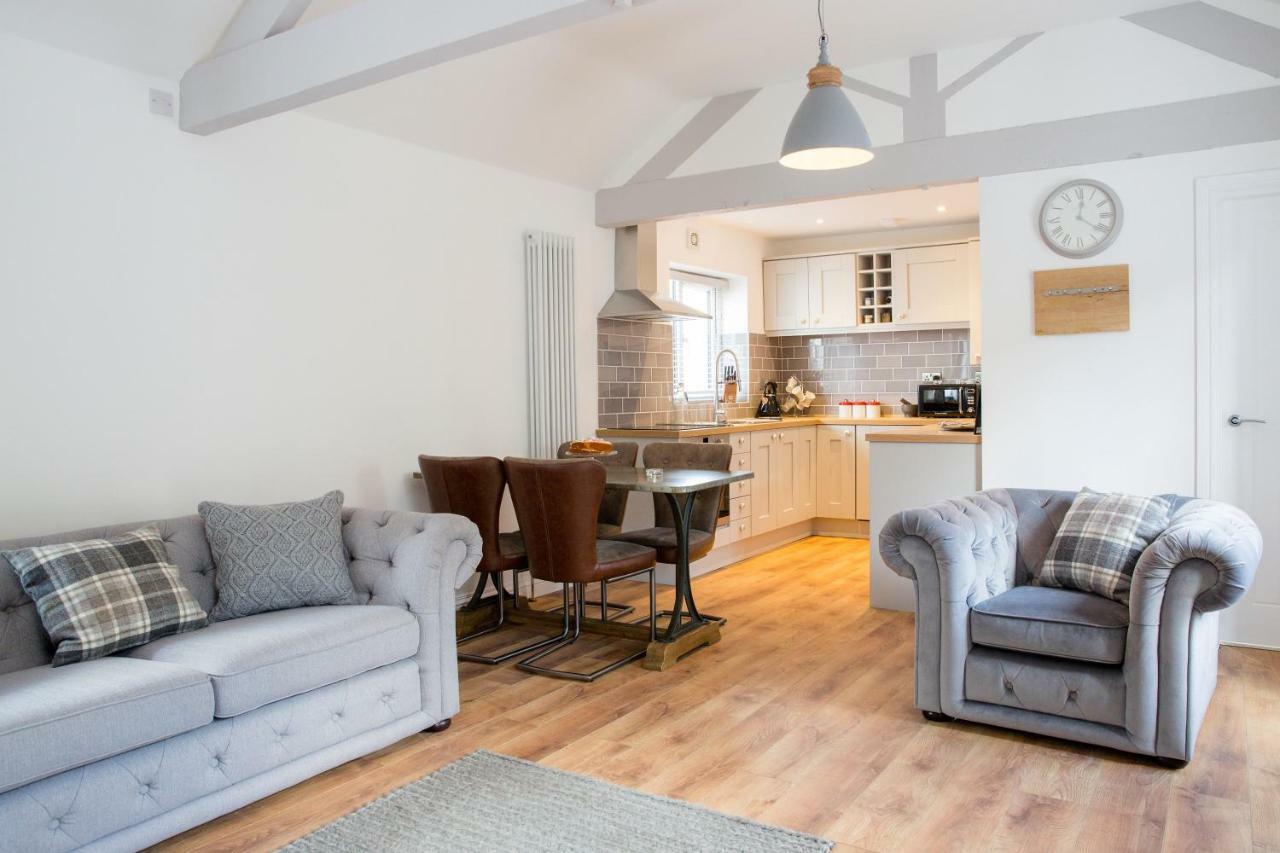 Thrush Nest Cottages - Wren Cottage Sleeps 4, 2 Bedrooms & Stable Cottage Sleeps 2, 1 Bedroom York Esterno foto