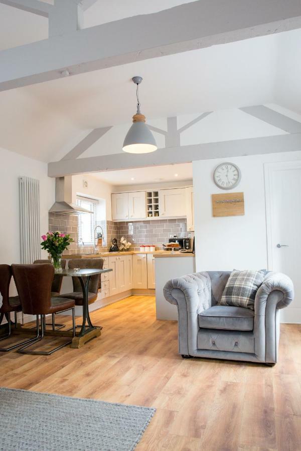 Thrush Nest Cottages - Wren Cottage Sleeps 4, 2 Bedrooms & Stable Cottage Sleeps 2, 1 Bedroom York Esterno foto