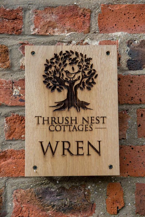 Thrush Nest Cottages - Wren Cottage Sleeps 4, 2 Bedrooms & Stable Cottage Sleeps 2, 1 Bedroom York Esterno foto