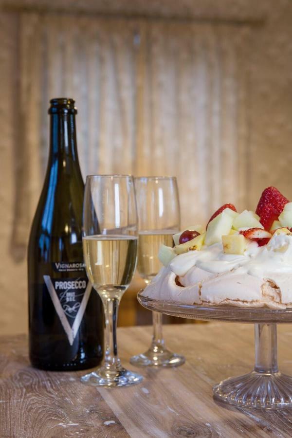 Thrush Nest Cottages - Wren Cottage Sleeps 4, 2 Bedrooms & Stable Cottage Sleeps 2, 1 Bedroom York Esterno foto